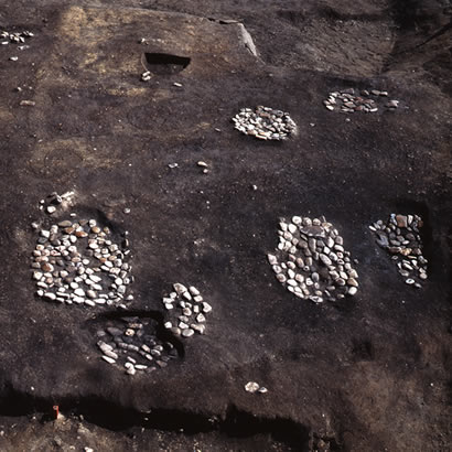Kifune Jinja Archeological Site: Excavations (Courtesy of Hyogo Prefectural Museum of Archeology)